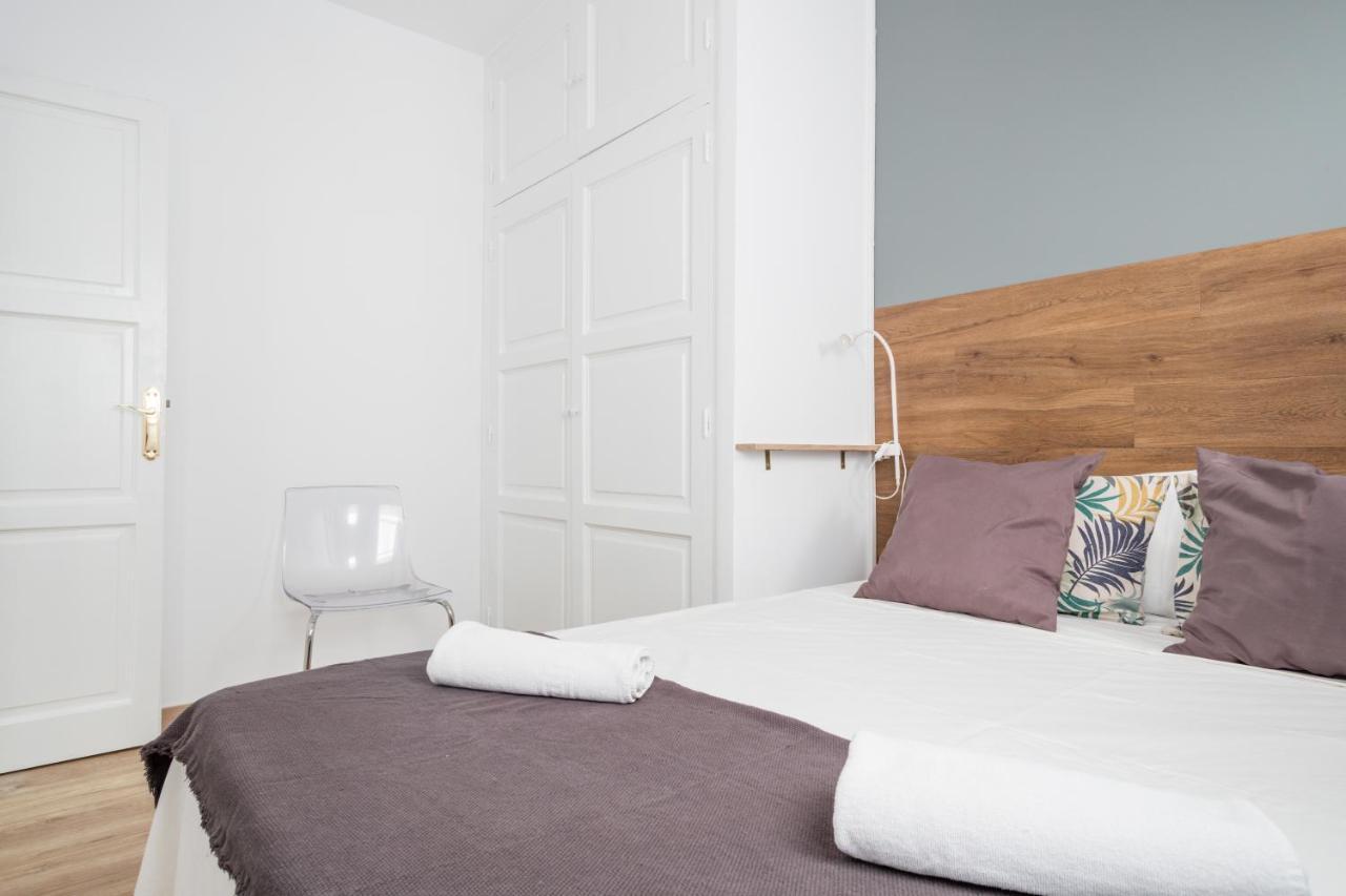 Blau Atic Apartment Barcelona Ngoại thất bức ảnh