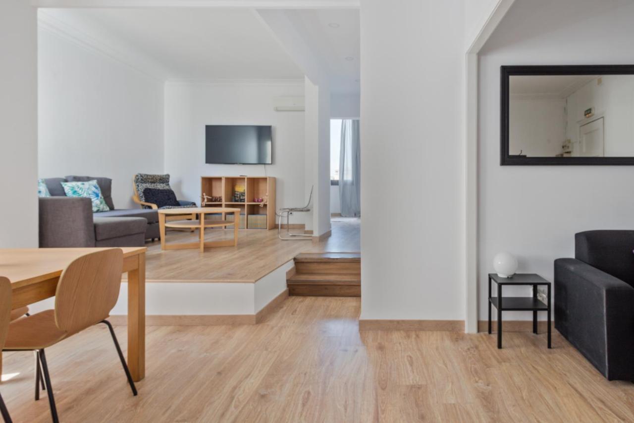 Blau Atic Apartment Barcelona Ngoại thất bức ảnh